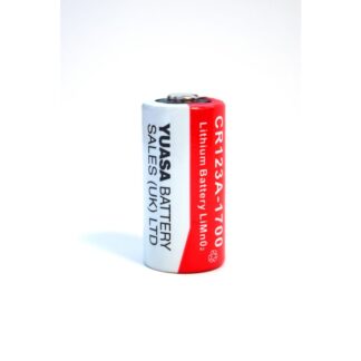 Yuasa Non-Rechargeable Lithium Battery (3V 1700mAh) // 1CR123A